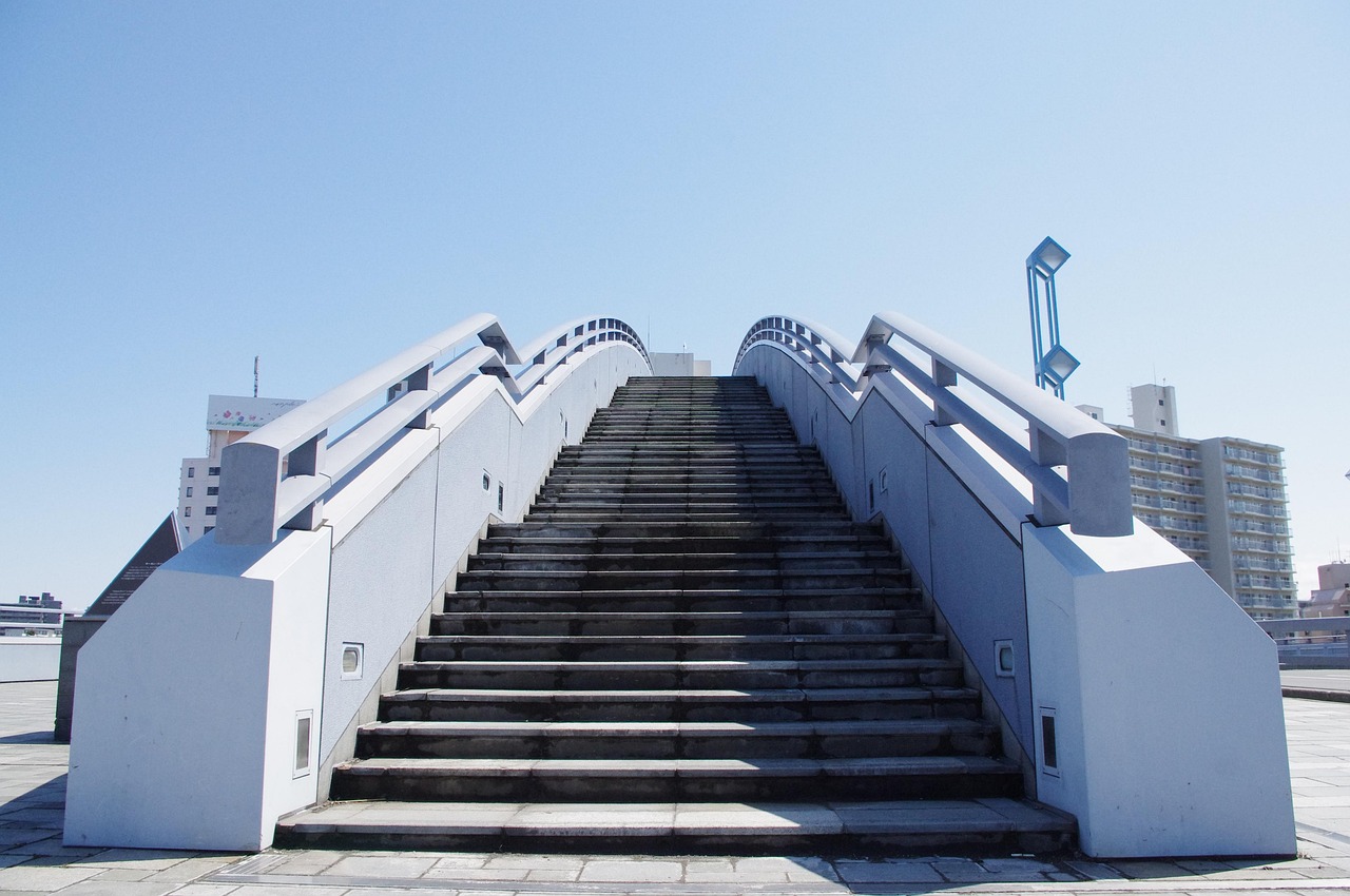 転職成功への道のり、階段を登るイメージ